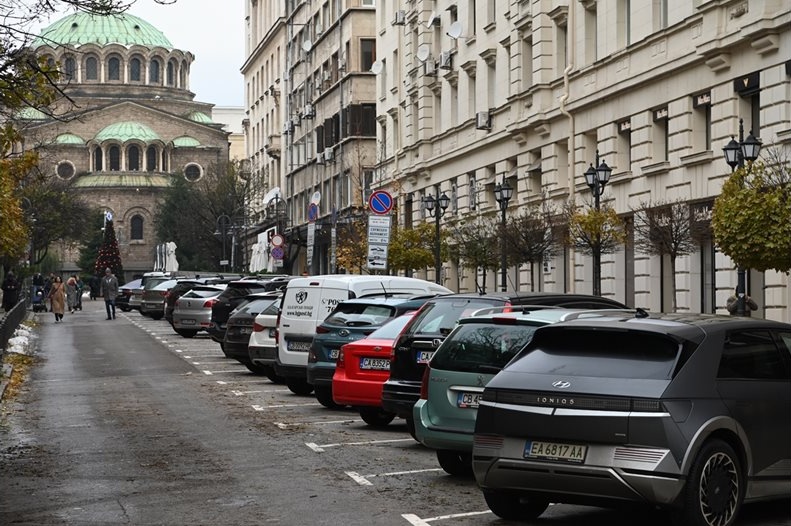 Еврото може да поевтини автомобилите, но само при лизинг