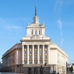 Парламентът поръчва гербове и знамена за 255 000 лева