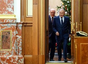 Богати, но безгласни: Как Путин укроти руските олигарси и ги превърна в лоялни инструменти