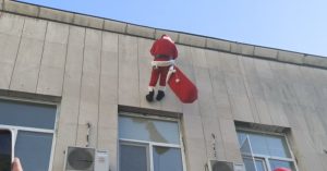 Алпинисти-коледни герои зарадваха деца в онкохематологията на ИСУЛ