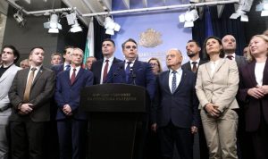 Асен Василев: България върви към нормална европейска държава