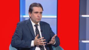 Божидар Божанов (ПП-ДБ): Управляващите отлагат скандалните мерки в бюджета, философията остава грешна