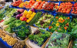 Сезонно поскъпване на борсата преди празниците: Какви са цените в Първенец?