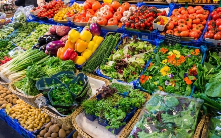 Сезонно поскъпване на борсата преди празниците: Какви са цените в Първенец? Сезонно поскъпване на борсата преди празниците: Какви са цените в Първенец?