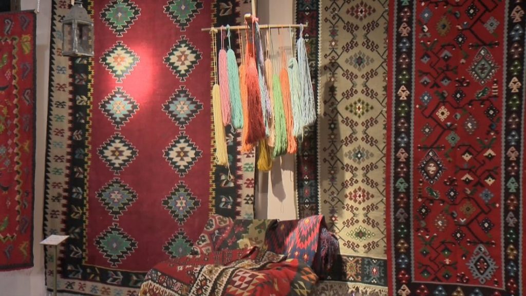 Чипровският килим: Вековен занаят, който се бори за оцеляване