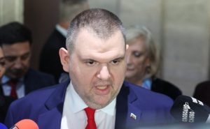 Делян Пеевски: Печелившият от оставката на кабинета да идва още днес