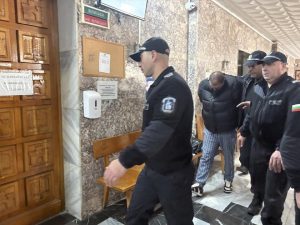 Росен Кръстев – Стъкларя под домашен арест, съдът разглежда и останалите мерки