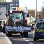 Френски фермери протестираха пред дома на Макрон в Туке заради Меркосур