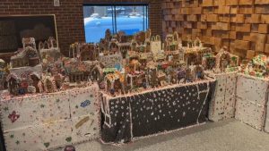 Джинджифилово чудо в Ню Йорк: Селце от над 750 къщички привлича погледи