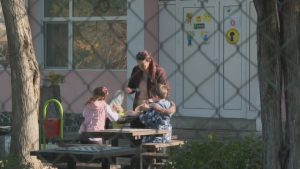 Приобщаващо образование: Училище „Васил Левски“ – Караджово интегрира етноси и деца със СОП