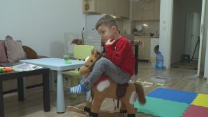 4-годишният Натаниел проговаря с подкрепата на „Българската Коледа“