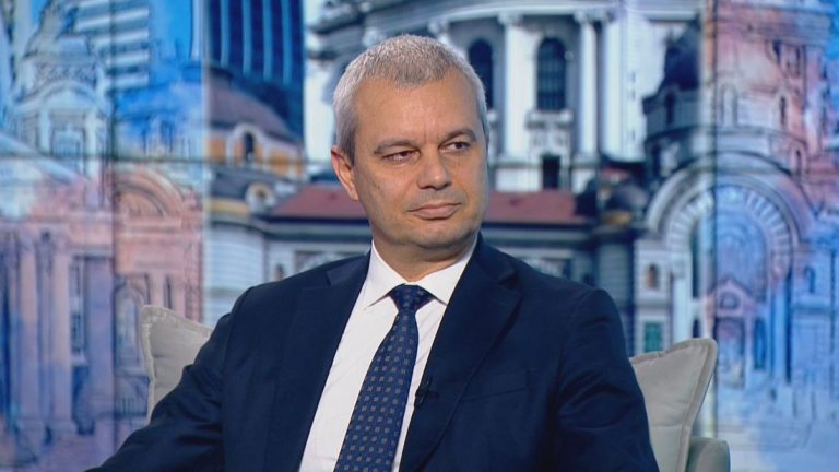 Костадин Костадинов настоява за 100% машинно гласуване и промени в изборния процес Костадин Костадинов настоява за 100% машинно гласуване и промени в изборния процес
