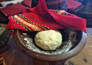 Левче или евро в питката за Бъдни вечер? Българи избират и двете