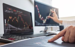 Индексно инвестиране чрез ETF: Пътят към диверсифициран портфейл