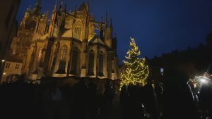 Лондон и Прага блестят в очакване на Коледа 2025