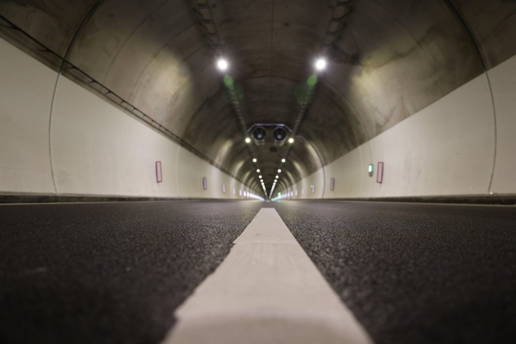 Възстановено е осветлението в тунел „Благоевград“ след прекъсване
