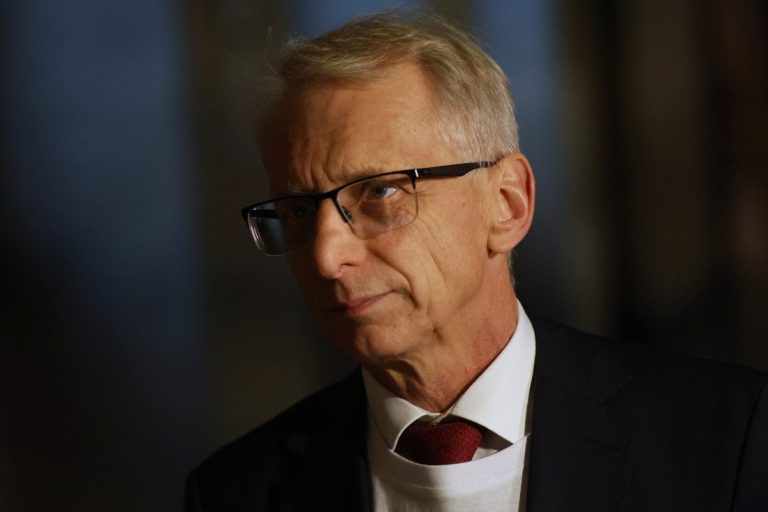 Николай Денков: Провокаторите не могат да подменят мирния протест Николай Денков: Провокаторите не могат да подменят мирния протест