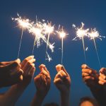 Новогодишната нощ и еврото: Карти или кеш? Какво трябва да знаем за плащанията?