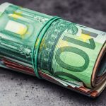 Как да разпознаем фалшиви евробанкноти: Методът „пипни, разгледай и наклони“