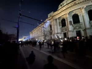 Пожар в колектор спря тока в центъра на София по време на протест