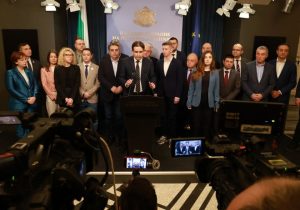 ПП-ДБ: Бюджет 2 е по-лош от предишния, управляващите да подадат оставка преди сряда!