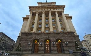 Бюджет 2026: Сблъсък между управляващи и опозиция, вот на недоверие наближава