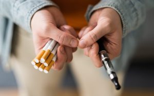 Опасната мода на вейповете: Когато експериментът убива