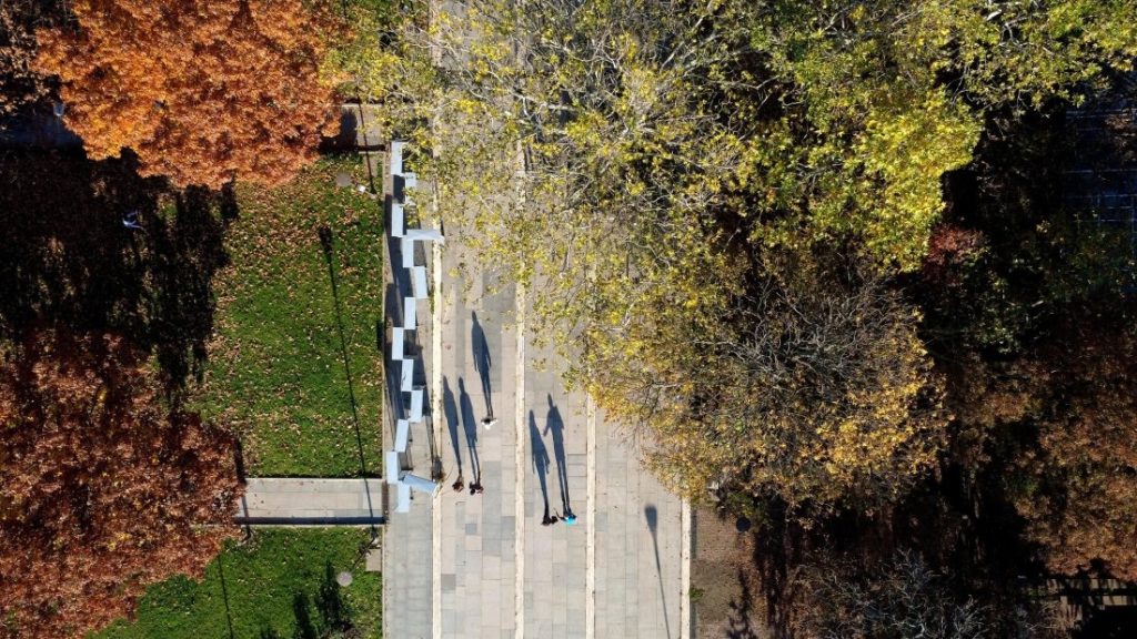 Слънчев старт на седмицата с до 14°, но от сряда идват облаци и дъжд