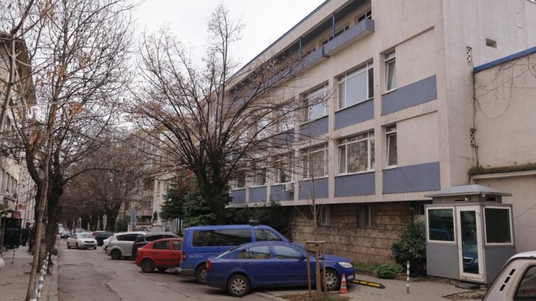 Разбита престъпна схема: Полицаи от 5-о РУ в София, начело с началника, обвинени в наркотрафик и подкупи Разбита престъпна схема: Полицаи от 5-о РУ в София, начело с началника, обвинени в наркотрафик и подкупи