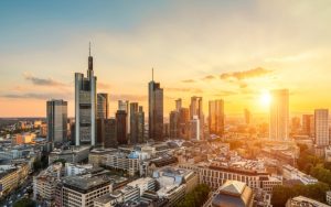 България към еврозоната: Перспективи от финансовото сърце на Европа