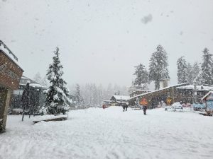 Боровец празнува 130 години с пищен старт на зимния сезон