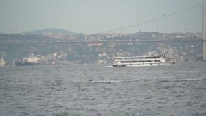 Турция повишава таксите за Босфора и Дарданелите, България протестира