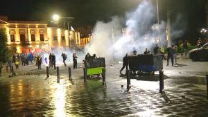 Грузинска мечта съди Би Би Си за твърдения за боен химикал срещу протестиращи