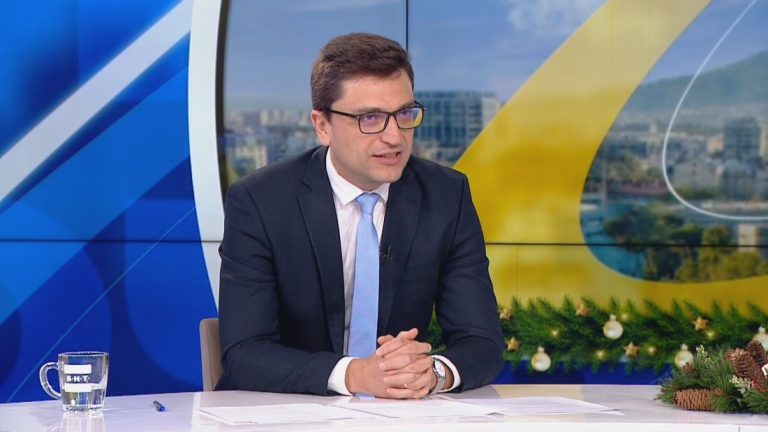 Венко Сабрутев: Новият бюджет е по-лош от стария, не премахва „големите пакости“