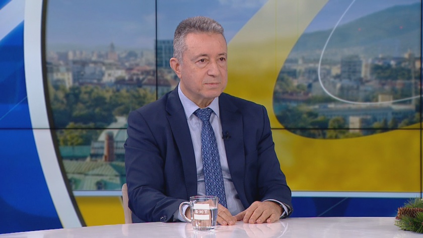 Янаки Стоилов: Конституционни промени не са на дневен ред, нужна е промяна на олигархичния модел