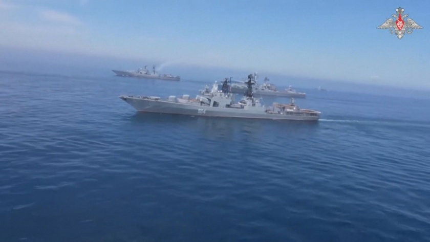 Руски танкер запален при атака с дронове в Ростов на Дон, има жертви