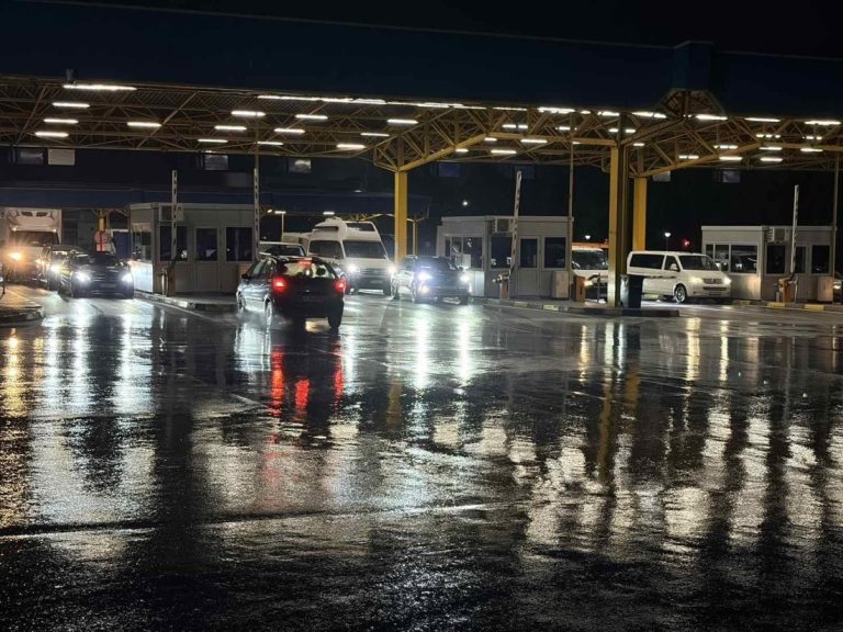 Засилен трафик през „Дунав мост“ при Русе по време на празниците
