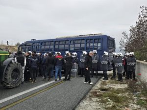 Затвориха българо-гръцката граница: Протести на фермери блокират Промахон