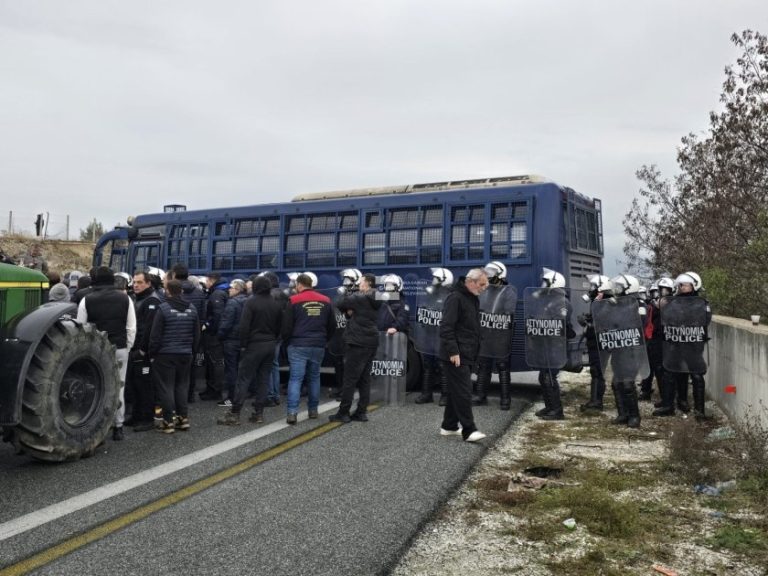 Затвориха българо-гръцката граница: Протести на фермери блокират Промахон