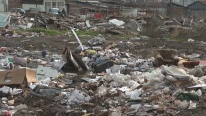 Жители на Столипиново наеха адвокат за битка с боклука