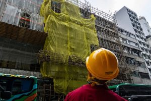 Експерти прогнозират ниска избирателна активност в Хонконг след трагичния пожар