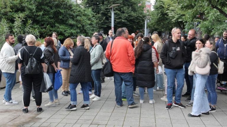 Експерти по здравни грижи излизат на национален протест
