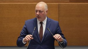 Росен Желязков: Демокрацията изисква чуване на различното мнение, предстои вот на недоверие