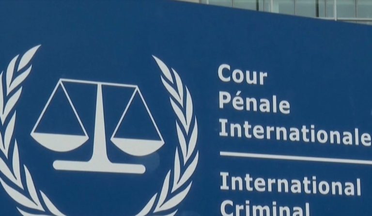 САЩ наложиха санкции на съдии и прокурори от Международния наказателен съд САЩ наложиха санкции на съдии и прокурори от Международния наказателен съд