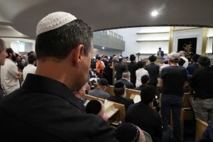 Първа жертва на терористичната атака в Сидни беше погребана