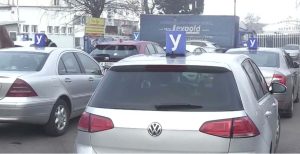 Автоинструктори на протест в Бургас: Блокирано е обучението на шофьори