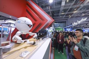 Търговията с услуги на Китай нараства със 7,1% за 11 месеца на 2025 г.