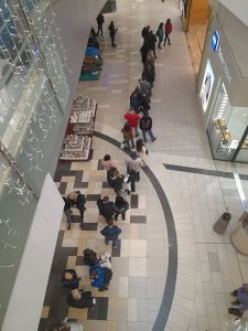 Парите на българите: Защо 'скътаните' левове не стигат до банките преди еврото?