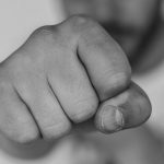 Мъж остава в ареста за побой над 77-годишната си майка в София