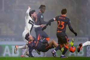 „Интер“ запазва лидерството в Серия А, „Наполи“ се препъна